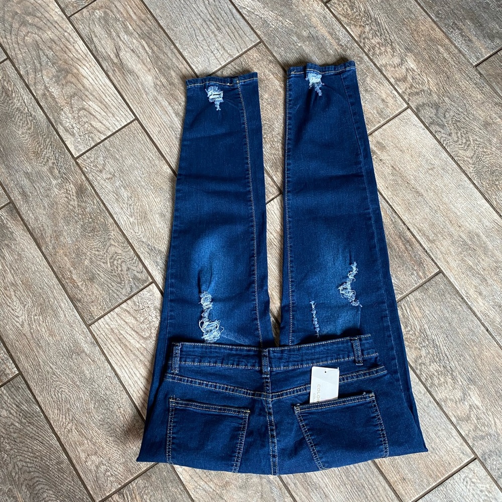 Distressed Jeans - Picture 5 of 5